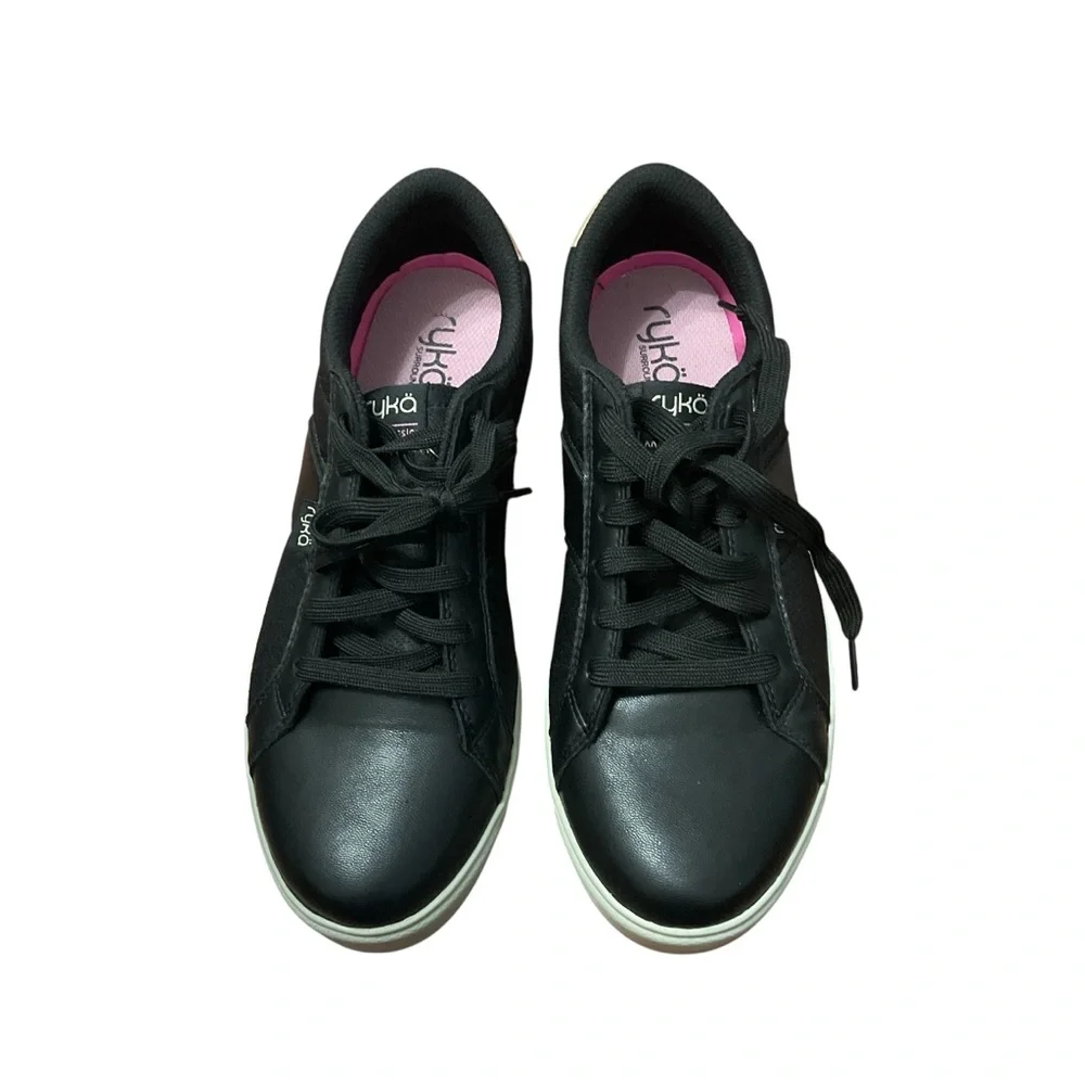 Women’s Ryka Sneakers Size 11